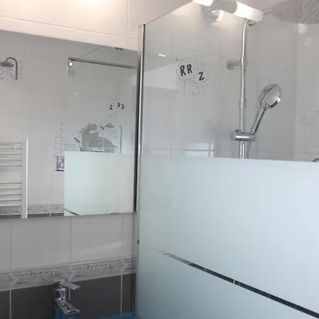 بيت للعطل Maison Les Embruns Avec Piscine Collective *