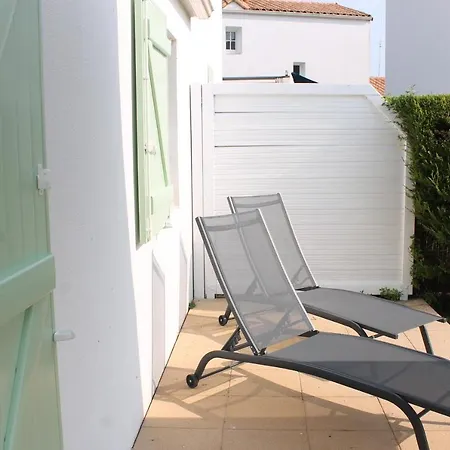 Maison En Résidence Avec Piscine Collective Proche Casa vacanze