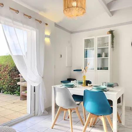 بيت للعطل Maison Les Embruns Avec Piscine Collective *